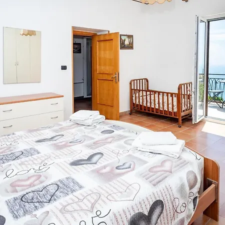 Casa Aniello Villa Caprioli